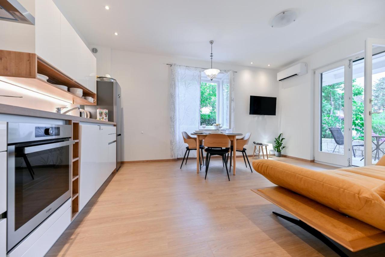 Apartman Maraska Zadar Exteriör bild
