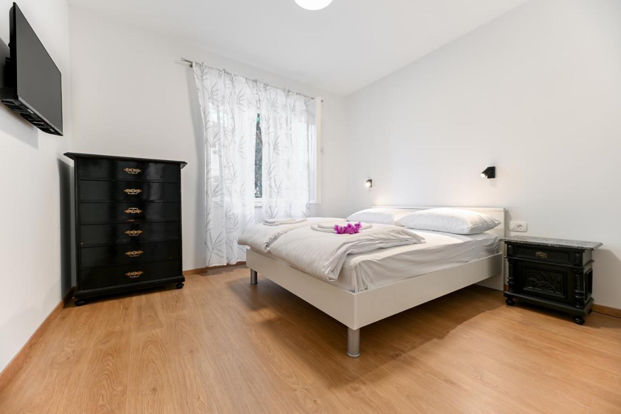 Apartman Maraska Zadar Exteriör bild